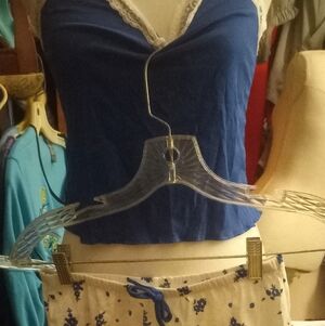 New,2pc sleepwear pjs,blue tank top,lace trim& straps floral shorts,size med.